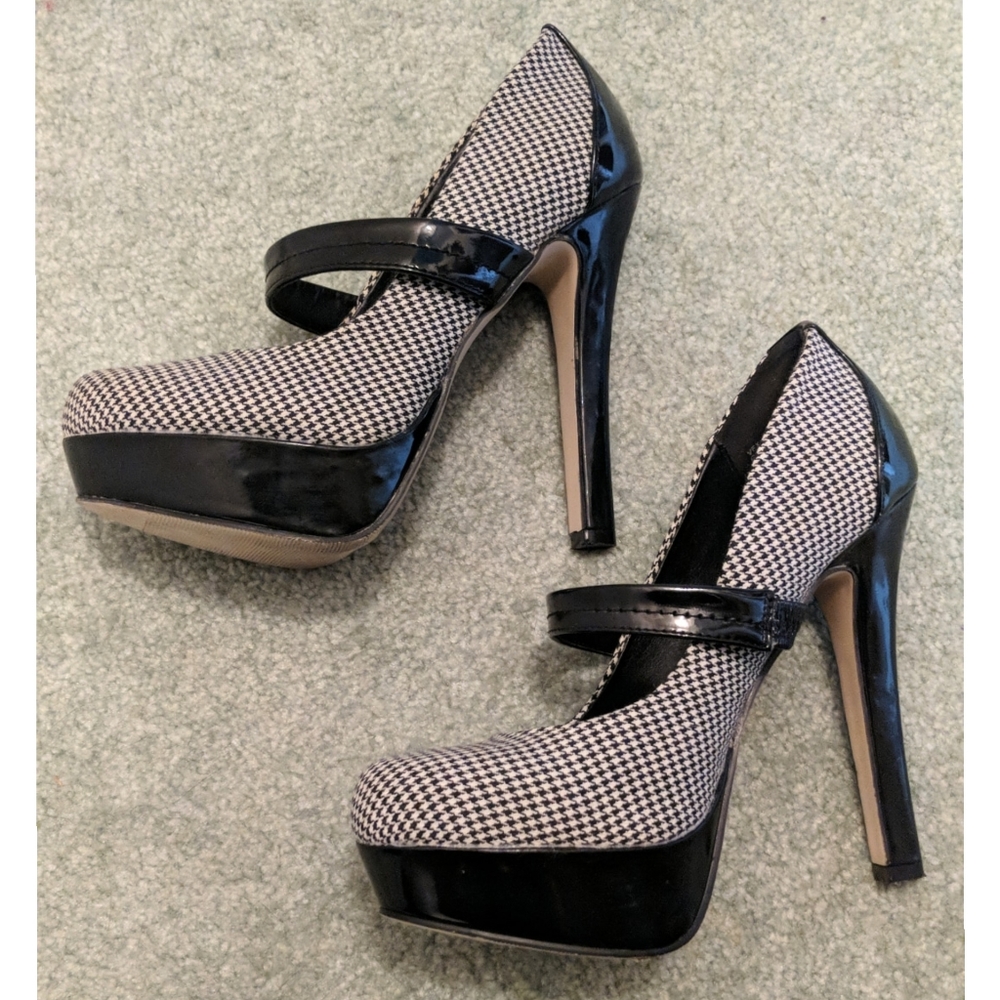 Madden Girl Houndstooth Heels